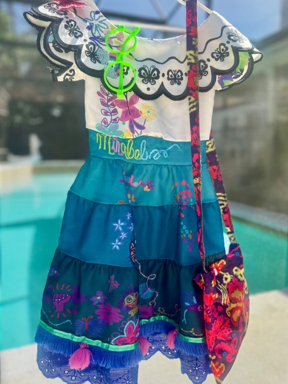 Disney Encanto Mirabel Costume Dress Size 3 with Bag & Glasses